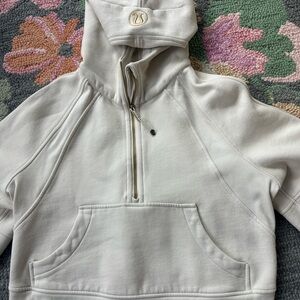 Lululemon- Light Cream Half-Zip Crop Hoodie with Gold Accents